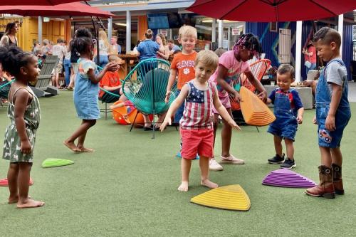Preschoolers playing 